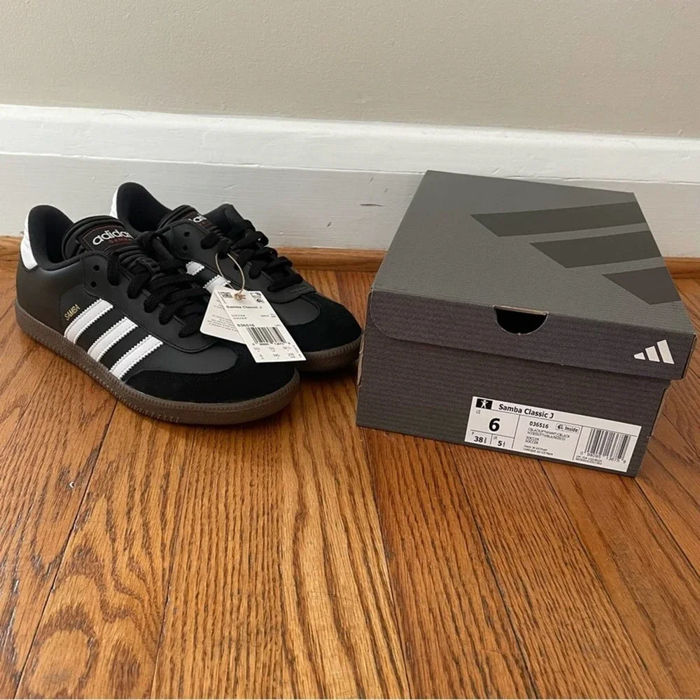 Adidas Samba Classic Leather Sneakers Black Light Brown Soles Women's 7 - Picture 2 of 5